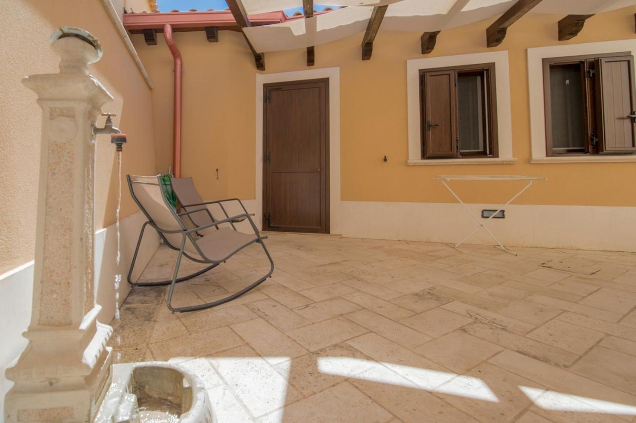 Villa Sajonara Elvira Fontane Bianche Exterior photo