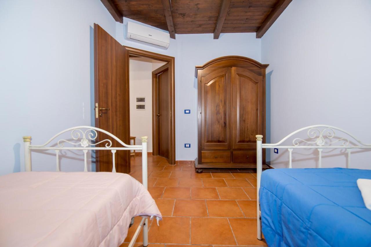 Villa Sajonara Elvira Fontane Bianche Exterior photo